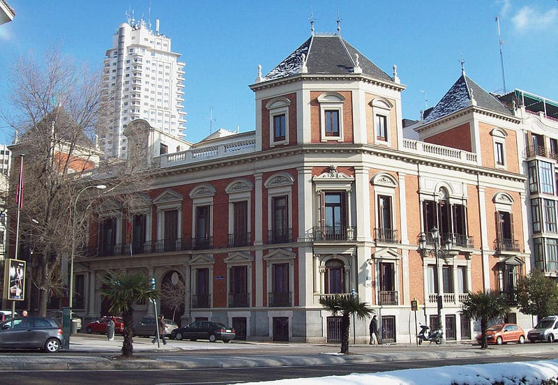 Edificio del palacio de Marques de Cerralbo